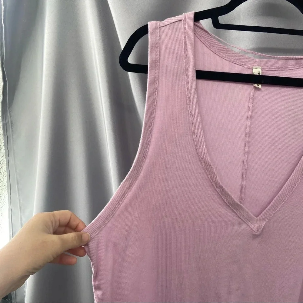 Free People Intimately Free People Baring It Ribbed Boxy Cropped V Neck Tank Top